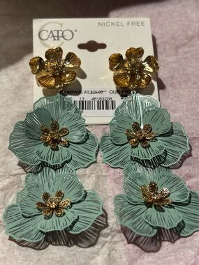 Cato Mint Green and Gold Layered Floral Drop Earrings